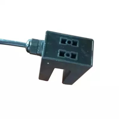 GH2-452QF一開一閉PNP電容式接近開關220V